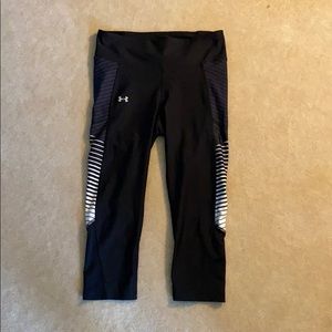 Under Armour Cropped Leggings